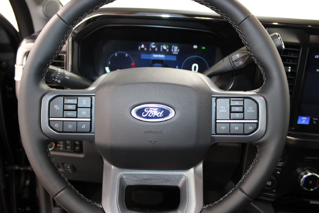 New 2026 Ford F350 Lariat w/ Black Appearance Package AWD/4WD image 37