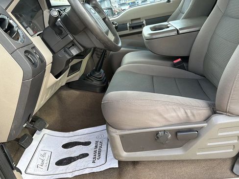 Used 2010 Ford F250 XLT image 53