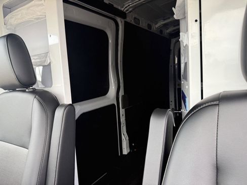 New 2026 Ford Transit 250 148 Medium Roof w/ Load Area Protection Package RWD image 22