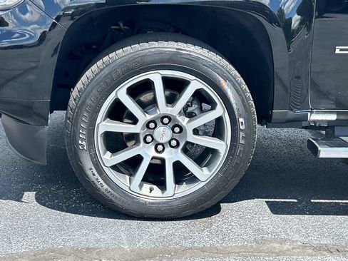 Certified 2022 GMC Canyon Denali AWD/4WD image 13