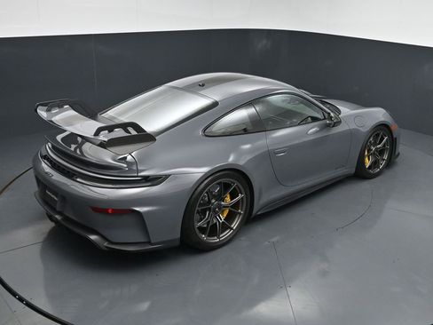 Certified 2026 Porsche 911 GT3 RWD image 16