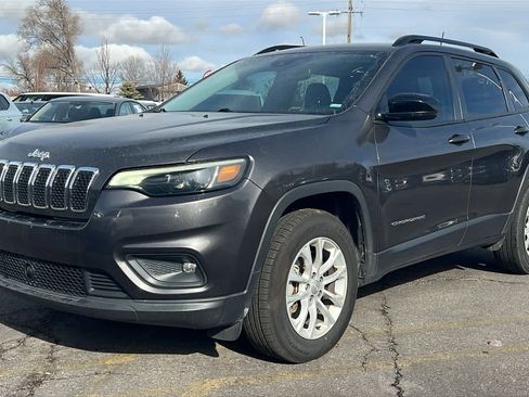 Used 2022 Jeep Cherokee Latitude Lux image 1