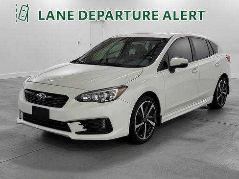 Used 2021 Subaru Impreza 2.0i Sport image 4