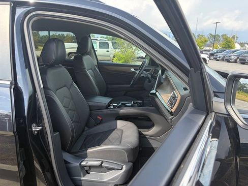 Used 2024 Volkswagen Atlas SE FWD image 60
