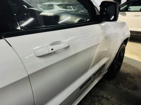 Used 2018 Jeep Grand Cherokee Trackhawk AWD/4WD image 3