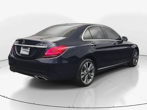 Used 2019 Mercedes-Benz C 300 4MATIC Sedan image 9