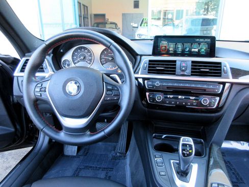 Used 2017 BMW 330i Sedan image 41