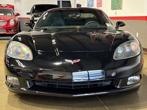 Used 2008 Chevrolet Corvette Coupe w/ Preferred Equipment Group RWD image 56