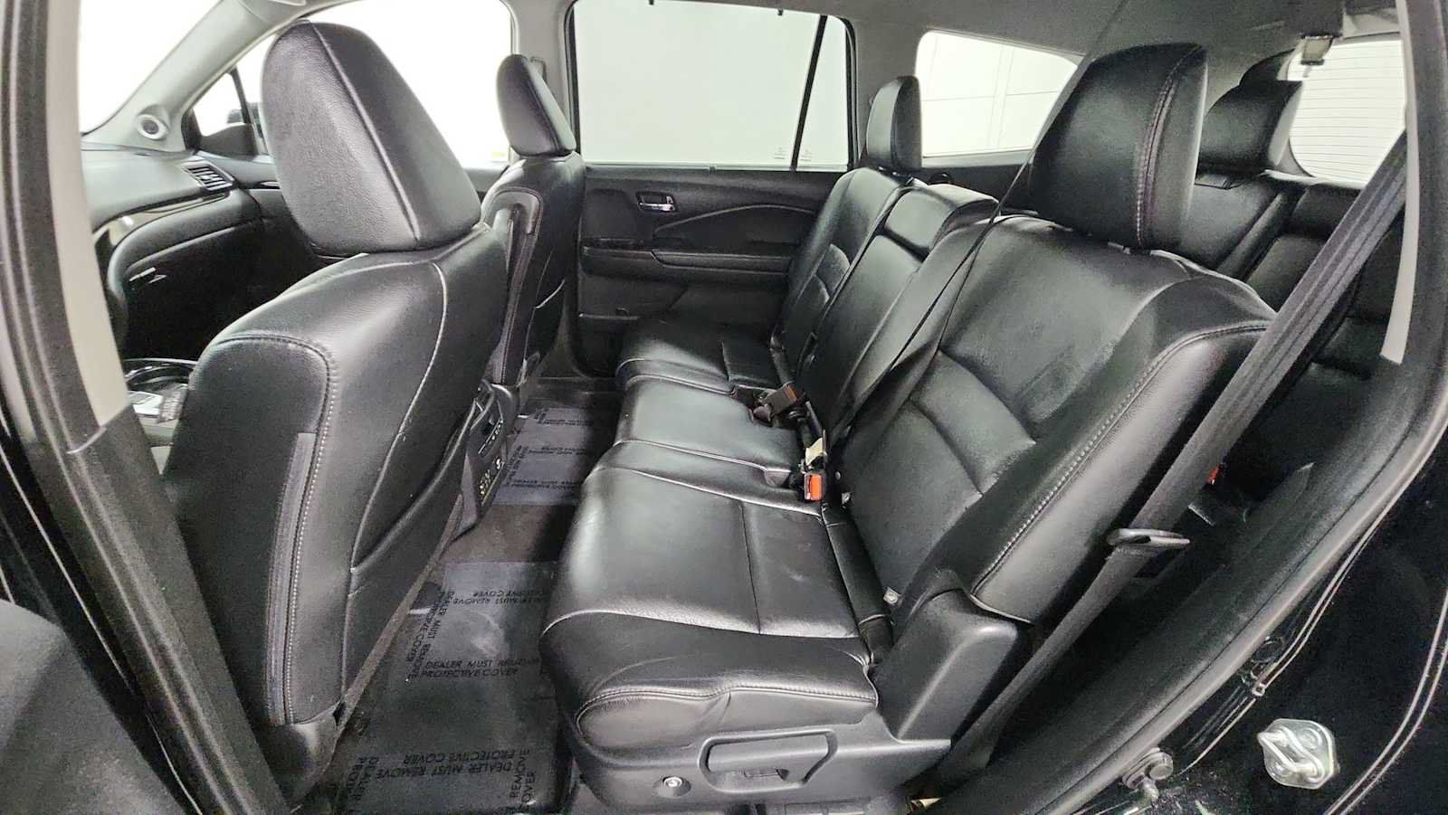 Used 2018 Honda Pilot Touring image 25