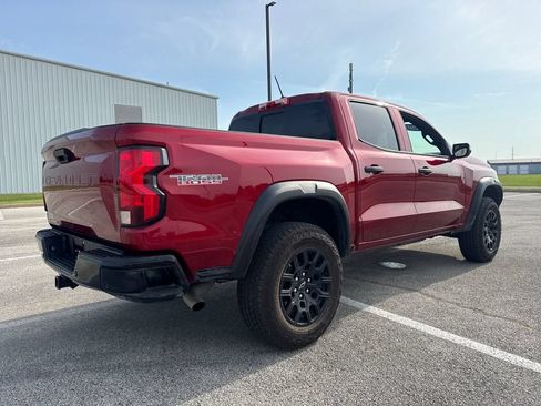 Used 2025 Chevrolet Colorado Trail Boss AWD/4WD image 6