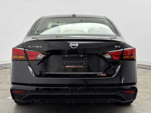 Used 2023 Nissan Altima 2.5 SV image 6