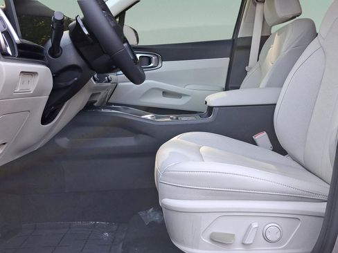 New 2026 Kia Sorento EX AWD/4WD image 40