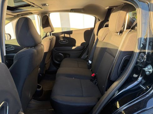 Used 2016 Honda HR-V EX image 16
