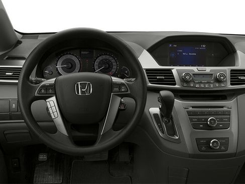 Used 2014 Honda Odyssey LX image 6