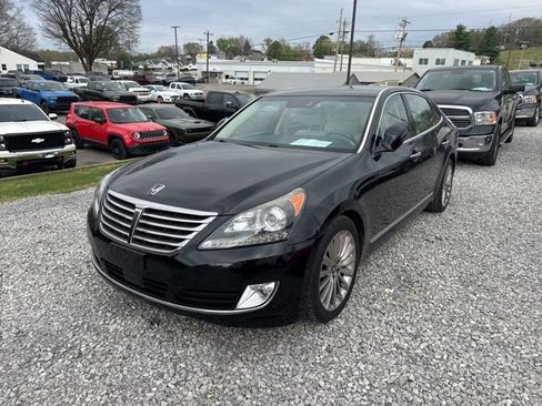 Used 2016 Hyundai Equus Signature image 3