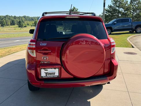Used 2012 Toyota RAV4 FWD w/ Upgrade Value Pkg image 5