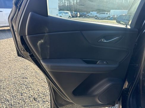 Used 2019 Chevrolet Blazer L image 14