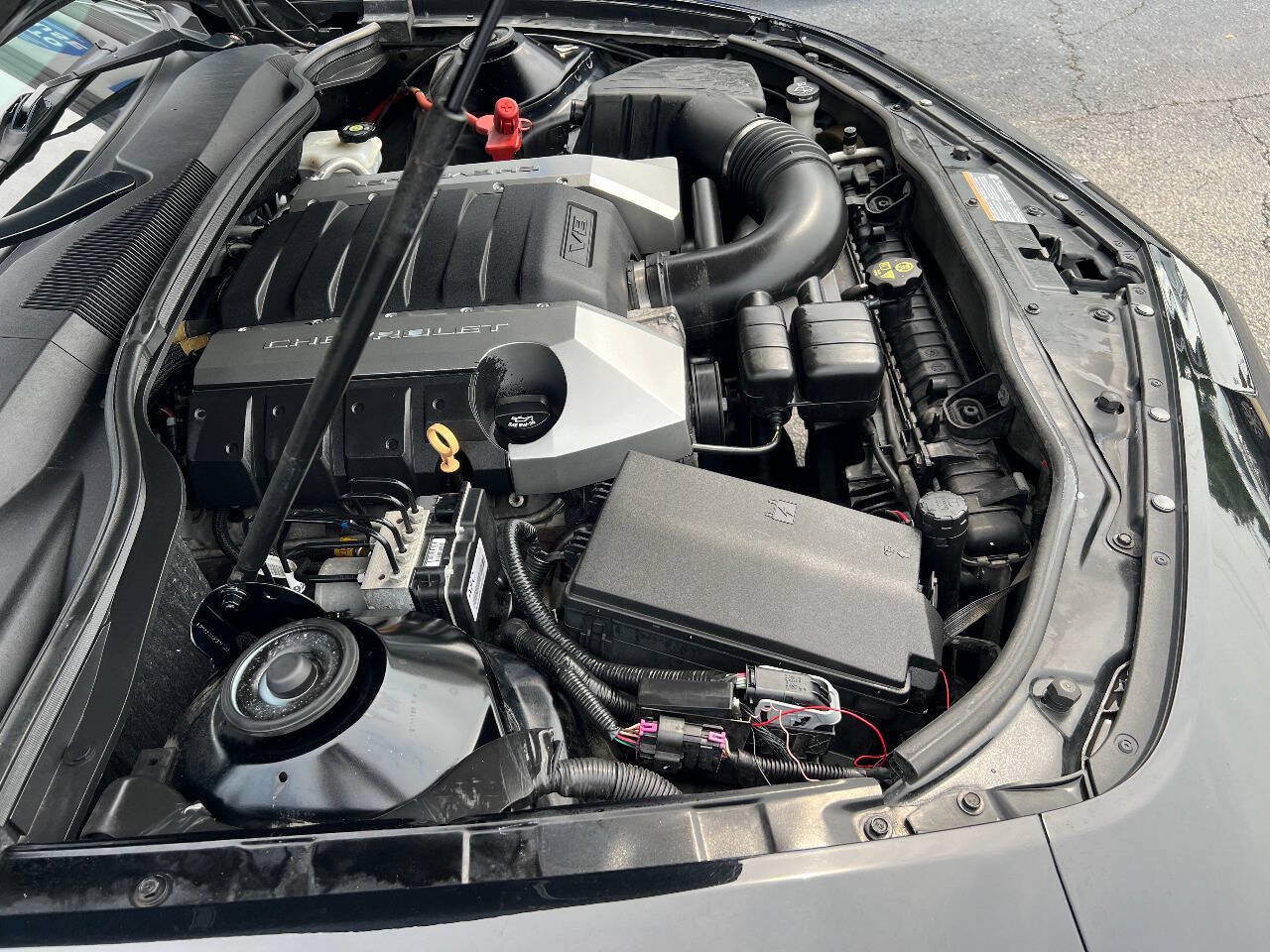 Used 2010 Chevrolet Camaro SS w/ RS Package RWD image 38