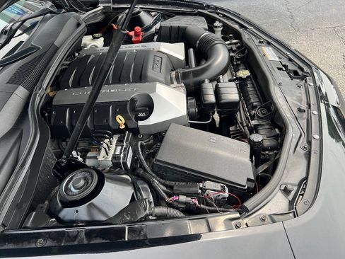 Used 2010 Chevrolet Camaro SS w/ RS Package RWD image 38