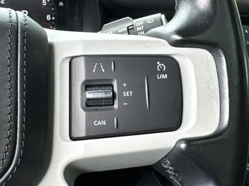Used 2023 Land Rover Defender 110 X-Dynamic SE AWD/4WD image 22