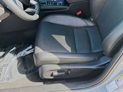 Used 2025 Honda Civic Sport Touring image 17