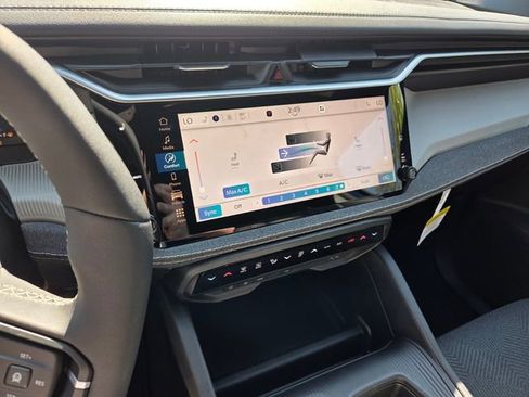 New 2026 Jeep Cherokee Laredo image 23