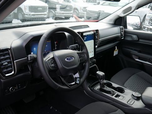New 2025 Ford Ranger XLT w/ FX4 Off-Road Package image 15