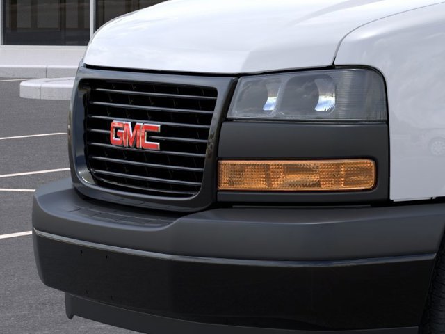 New 2026 GMC Savana 3500 Extended w/ Driver Convenience Package RWD image 13
