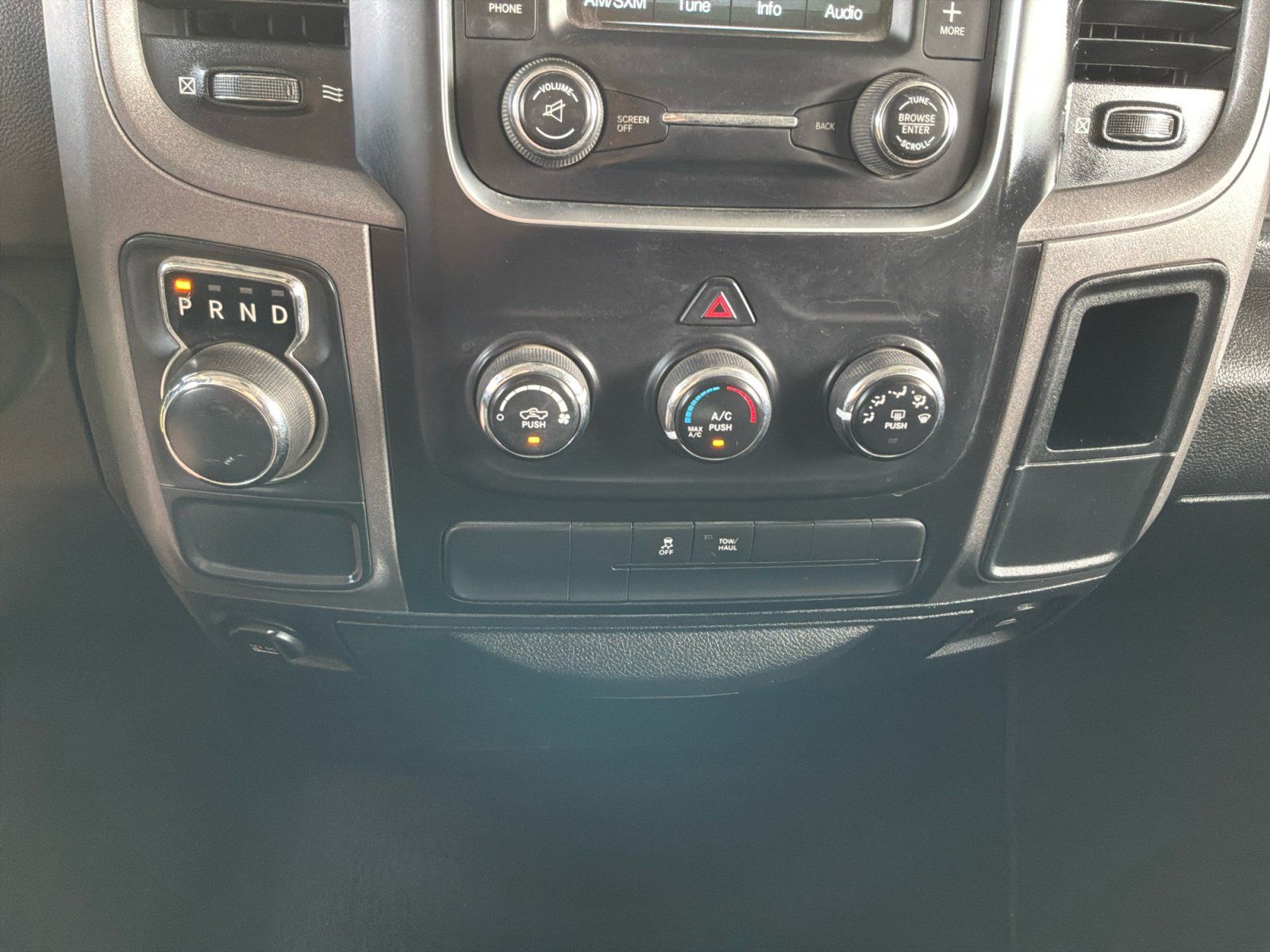 Used 2019 RAM 1500 Express w/ Express Value Package RWD image 24