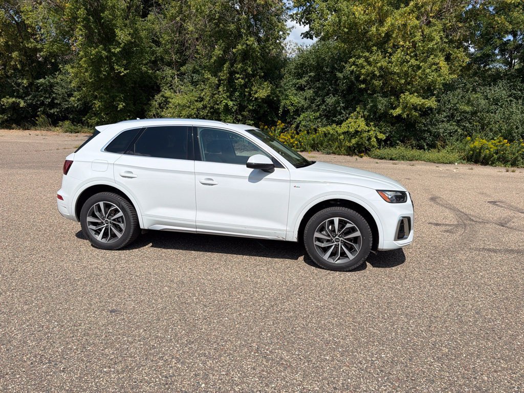 Used 2023 Audi Q5 2.0T Premium Plus AWD/4WD image 14
