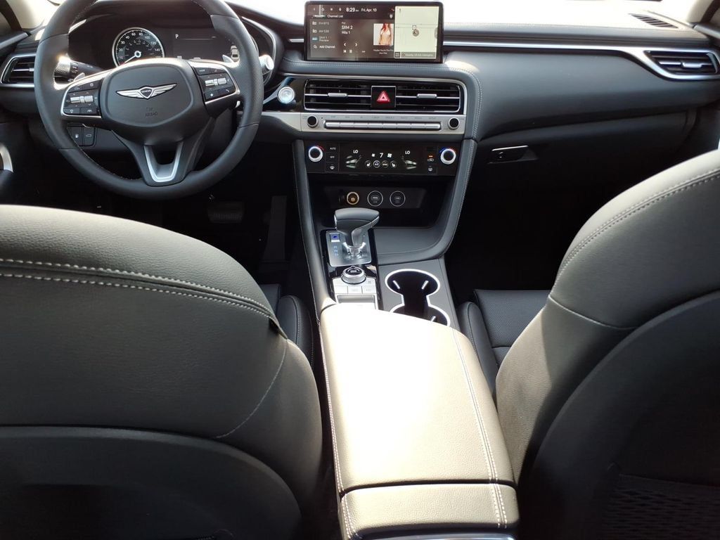 Used 2026 Genesis G70 2.5T RWD image 12