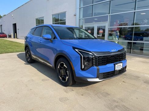 New 2026 Kia Sportage EX FWD image 1