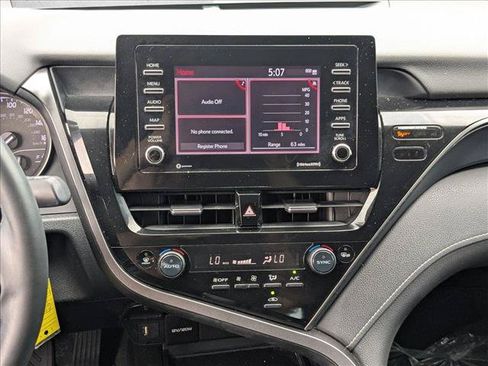 Used 2023 Toyota Camry SE FWD image 13