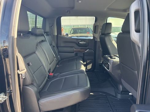 Used 2019 GMC Sierra 1500 SLT w/ SLT Premium Plus Package AWD/4WD image 22