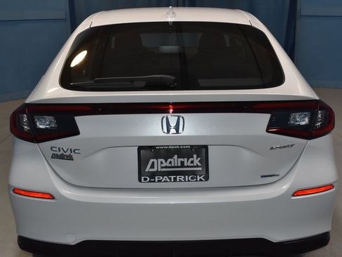 Used 2025 Honda Civic Sport image 31