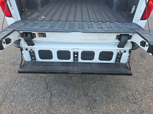 Used 2022 Chevrolet Silverado 1500 LTZ w/ LTZ Premium Package image 13