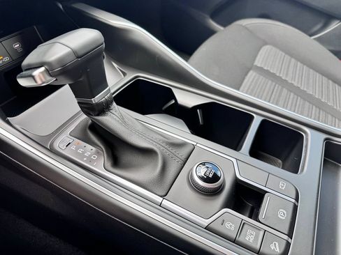 New 2026 Kia Sorento LX FWD image 19