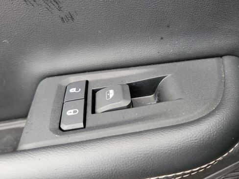 Used 2024 Jeep Grand Cherokee Limited image 62