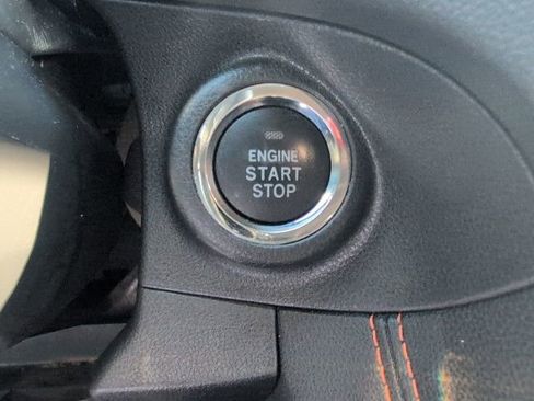 Used 2019 Subaru Crosstrek 2.0i Limited image 19