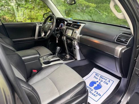 Used 2015 Toyota 4Runner SR5 Premium AWD/4WD image 15