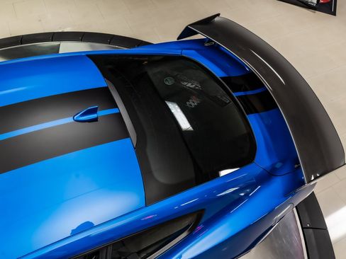 Used 2020 Ford Mustang Shelby GT500 w/ Carbon Fiber Track Pack RWD image 32