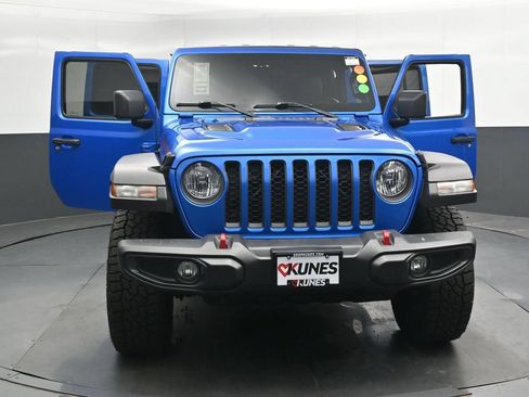 Used 2021 Jeep Gladiator Rubicon w/ Safety Group AWD/4WD image 46