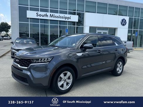 Used 2023 Kia Sorento LX FWD image 1