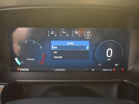 Used 2024 Ford F250 Lariat w/ Chrome Package image 21