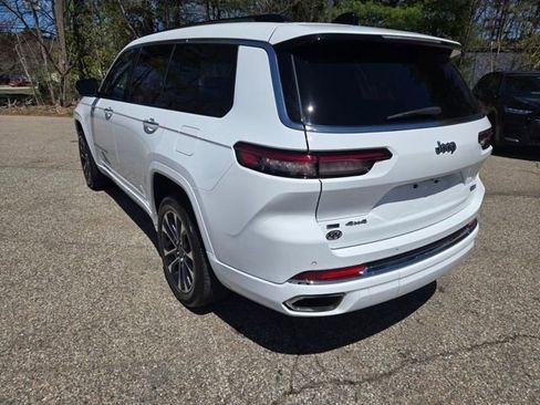 Used 2023 Jeep Grand Cherokee L Overland AWD/4WD image 3