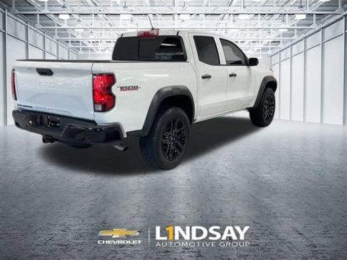 Used 2024 Chevrolet Colorado Trail Boss w/ Advanced Trailering Package AWD/4WD image 9
