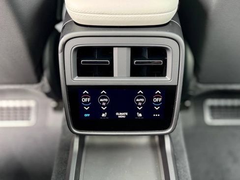 New 2026 Porsche Taycan AWD/4WD image 39