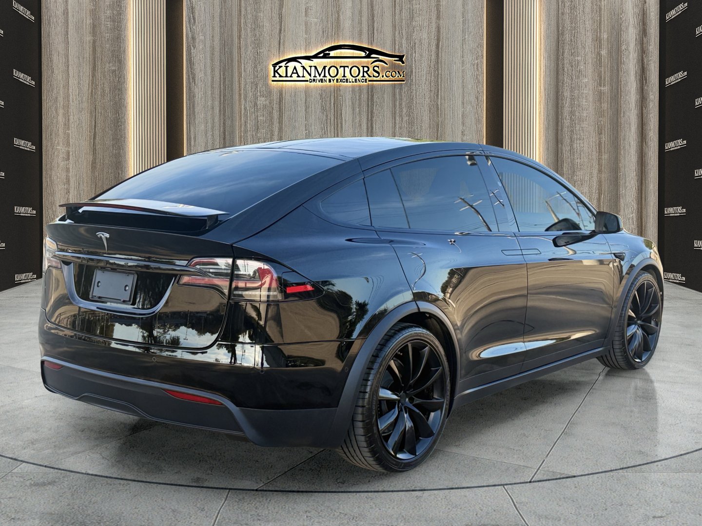 Used 2023 Tesla Model X AWD/4WD image 10