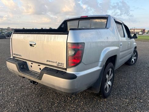 Used 2014 Honda Ridgeline SE image 11