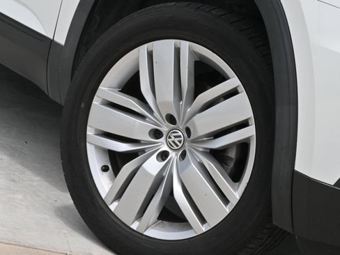 Used 2019 Volkswagen Atlas SE FWD image 11